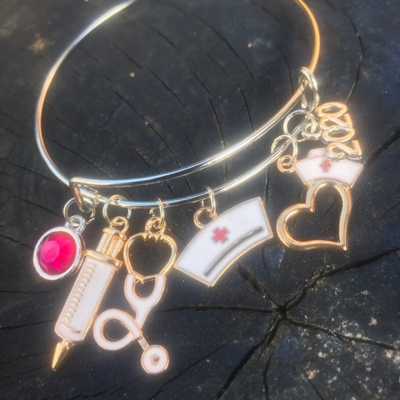 Nurse/Doctor graduation bracelets 2020 - Picture 2 of 8